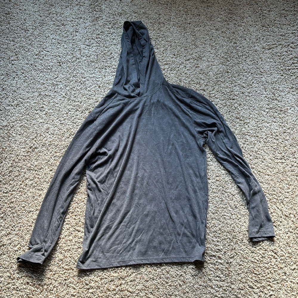 Men’s under armour pull over